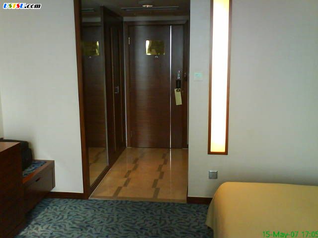 Room1.jpg