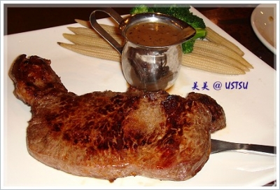hongKongBistro_steak.JPG