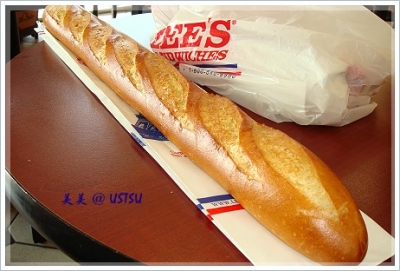 leesandwiches_bread.JPG